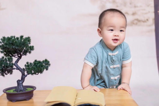 石狮孕妇显怀是几个月