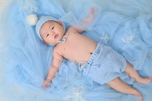 石狮宝宝大便黄白色